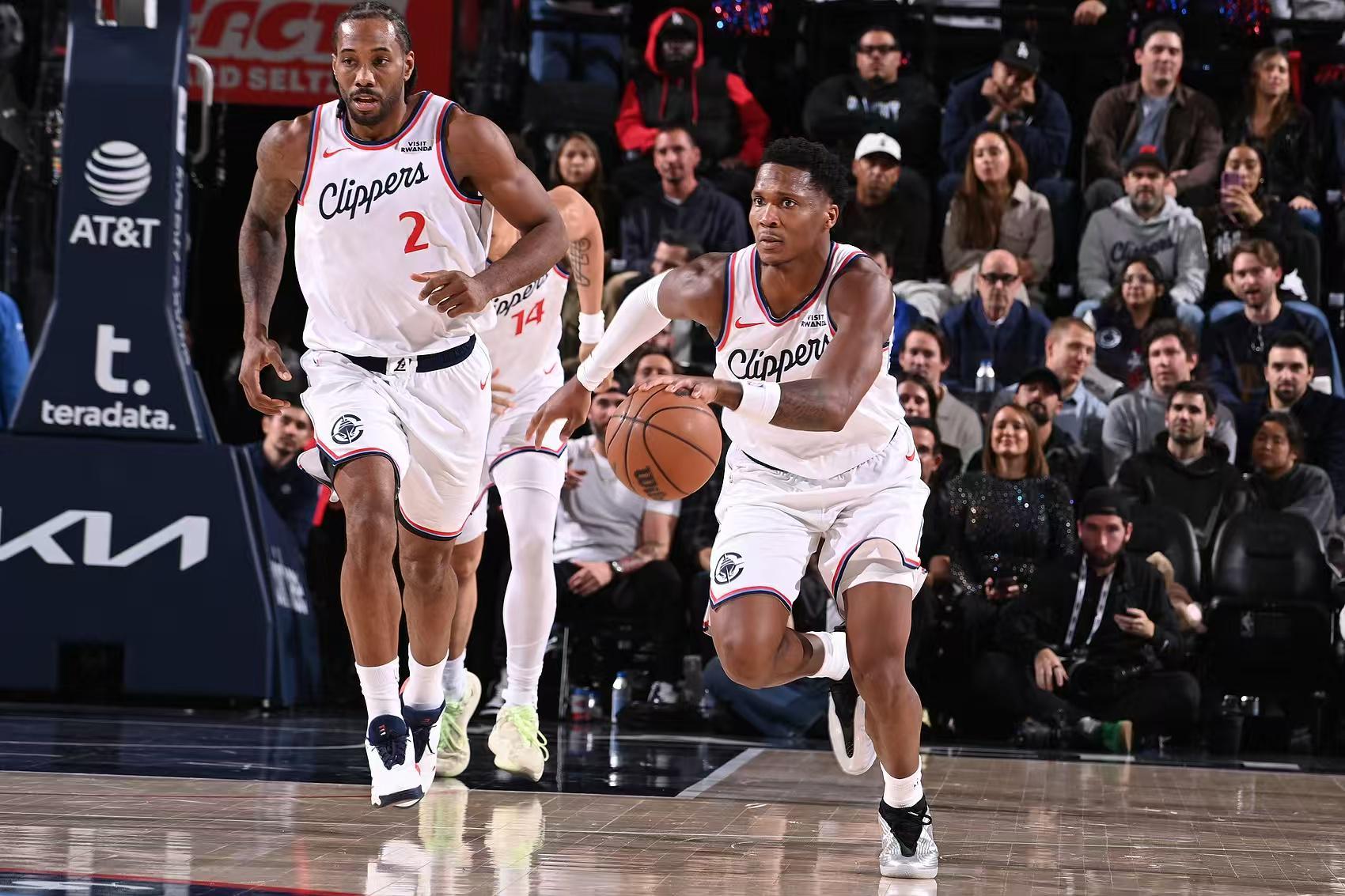 伦纳德29+8！快船轻取步行者，赢球谁是关键？勇士位置不稳了