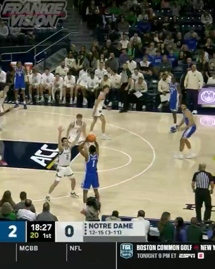 世界杯手机观看-状元热门~布泽尔儿子8投&amp;14罚砍24+13+2+3 半场20分仅比对手少2分