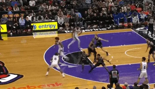 世界杯直播平台-生涯首次最佳阵容就在今年！解析&amp;amp;回顾马克西本季进攻